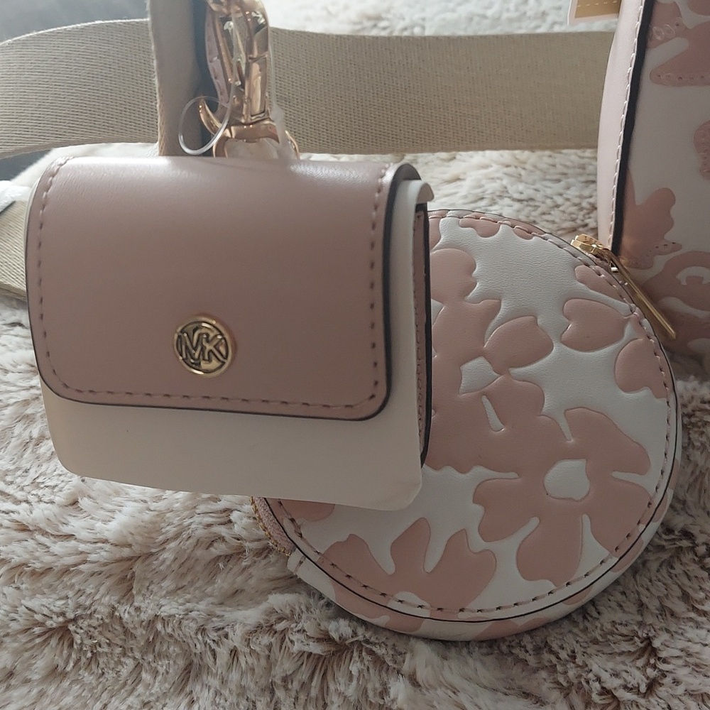 Michael Kors Pink Floral Sequins Jet Set Travel Cross Body - Picture 2 of 8
